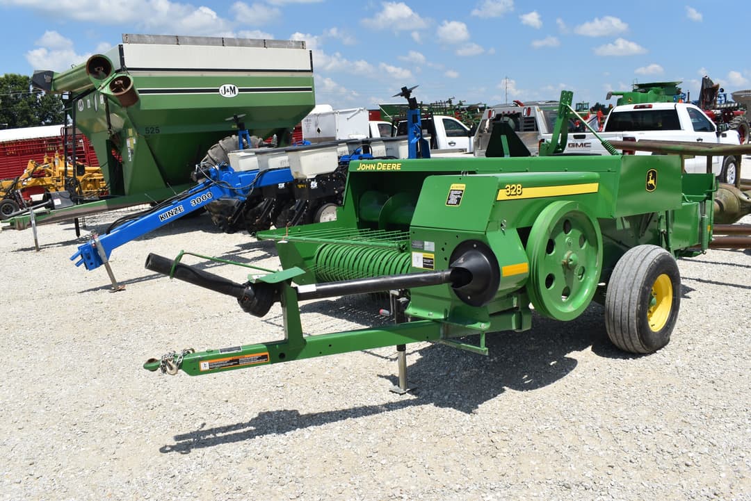 Image of John Deere 328 Primary image