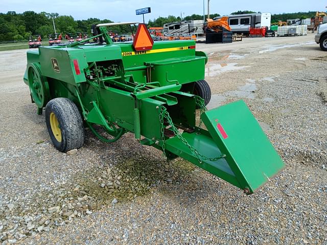 Image of John Deere 328 equipment image 2