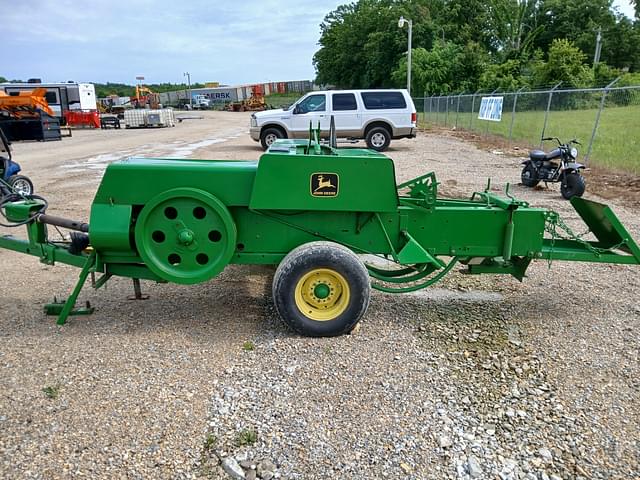 Image of John Deere 328 equipment image 1