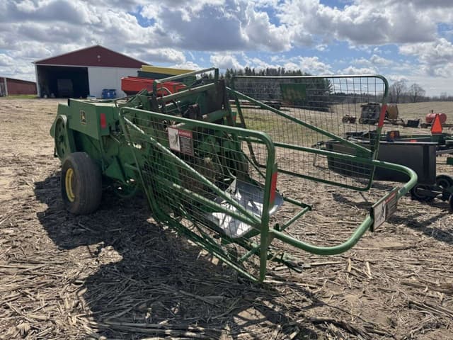 Image of John Deere 328 equipment image 3