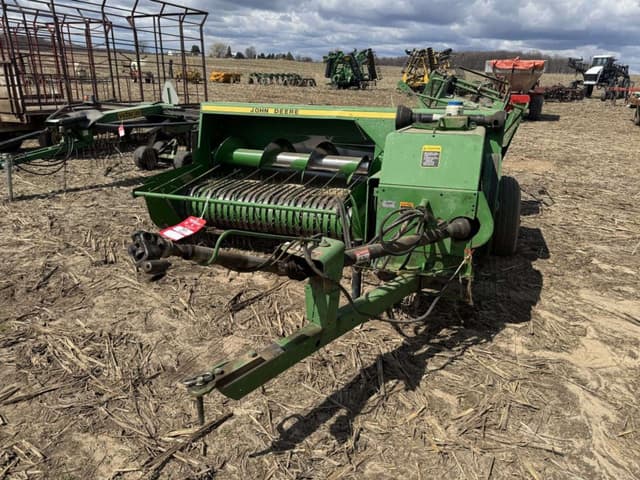 Image of John Deere 328 equipment image 2