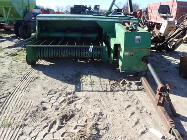 Image of John Deere 328 equipment image 1