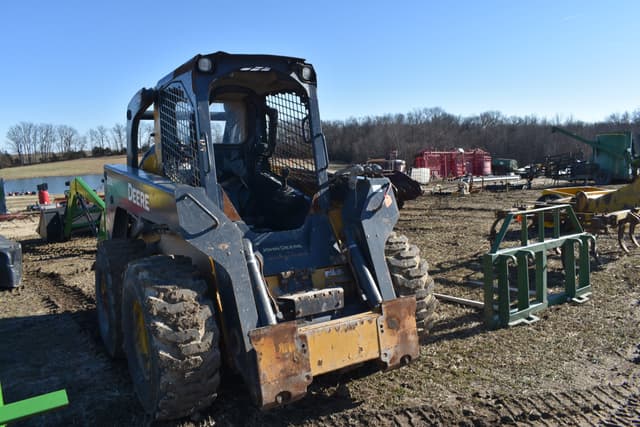 Image of John Deere 328E equipment image 2