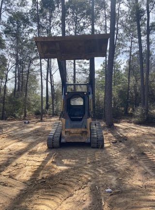 John Deere 329D Equipment Image0