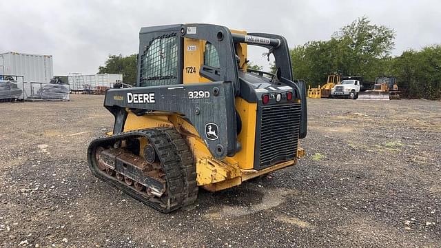 Image of John Deere 329D equipment image 3