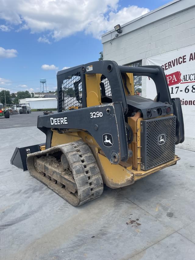 Image of John Deere 329D equipment image 3