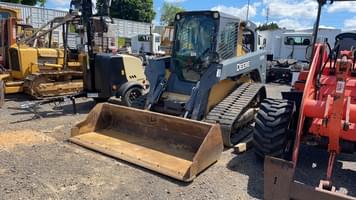 Main image John Deere 329D