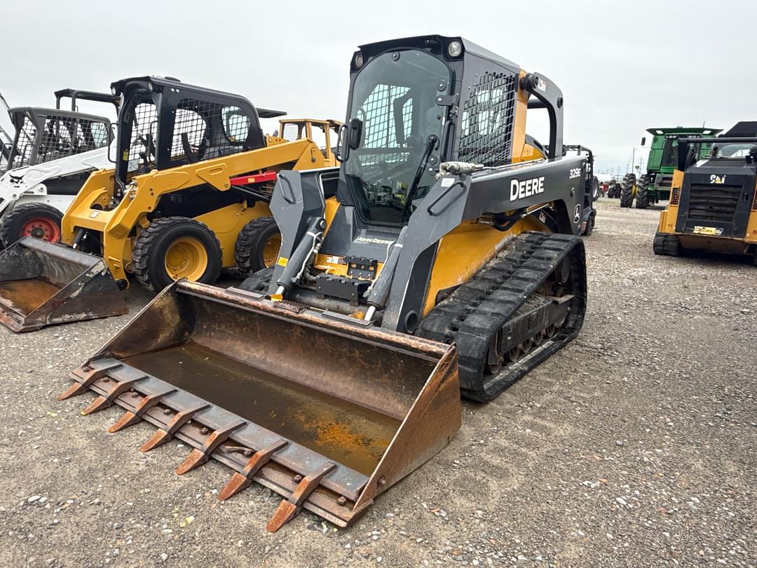 Image of John Deere 329E Primary image