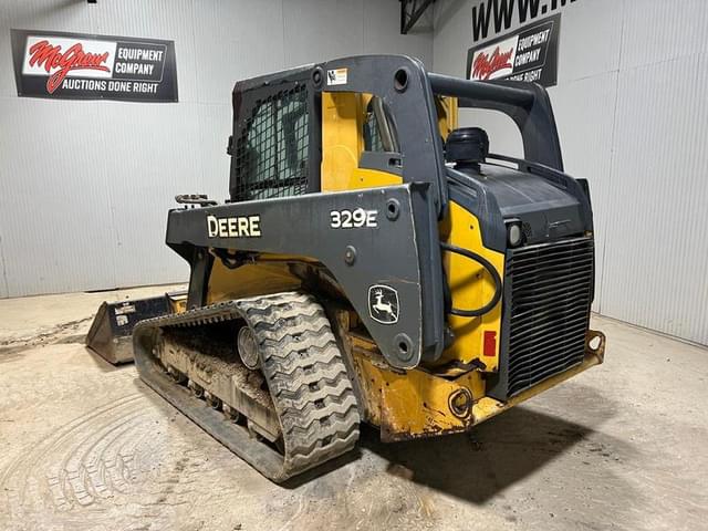 Image of John Deere 329E equipment image 2
