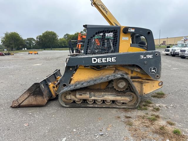Image of John Deere 329E equipment image 1