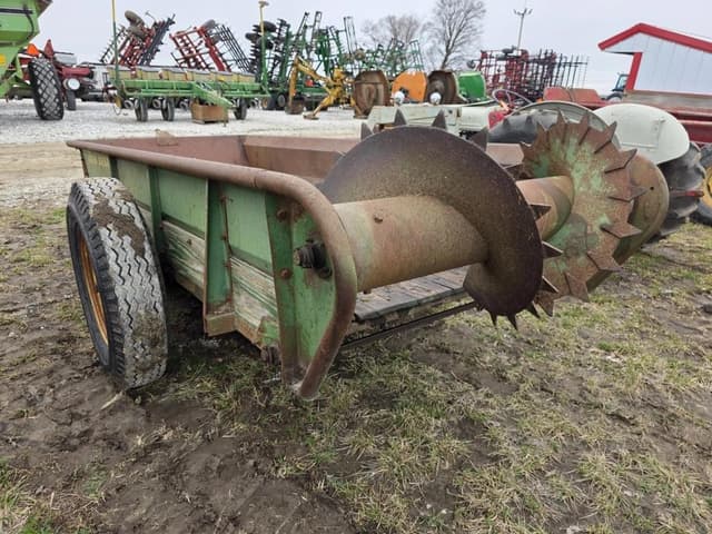 Image of John Deere 33 equipment image 2