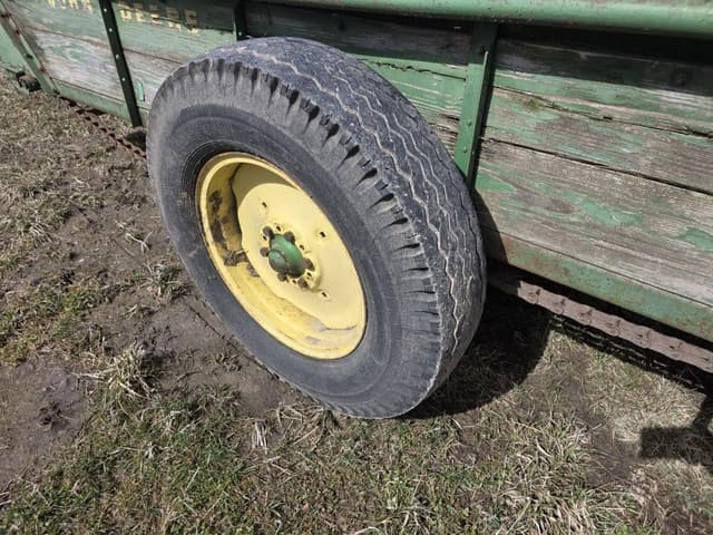 Image of John Deere 33 equipment image 2