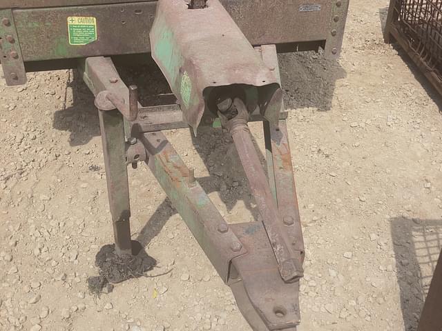 Image of John Deere 33 equipment image 2
