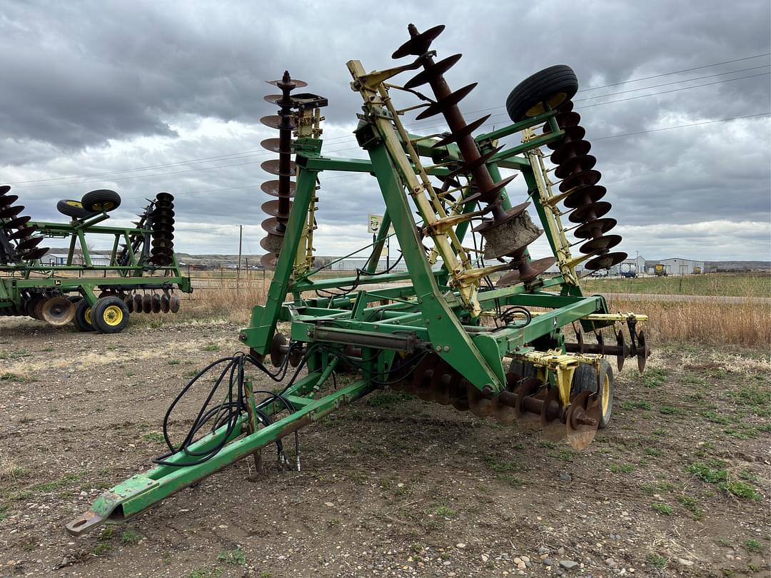 Image of John Deere 330 Primary image