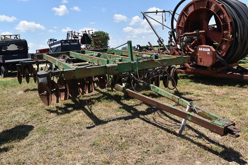 Image of John Deere T0330 Primary image
