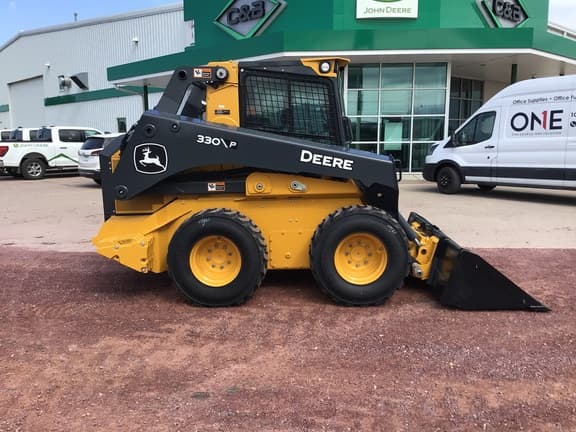 Image of John Deere 330P equipment image 3