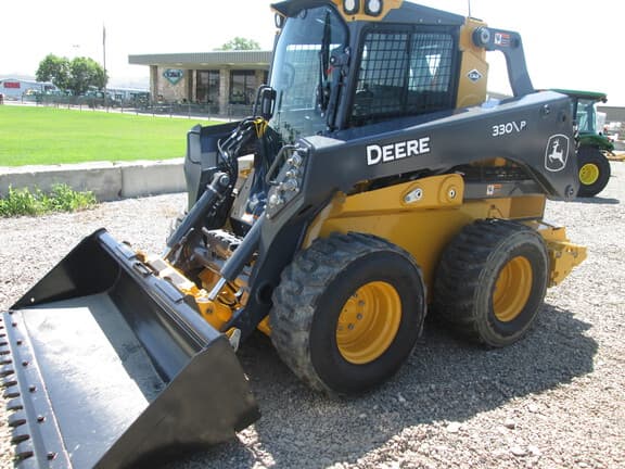 Image of John Deere 330P Image 1