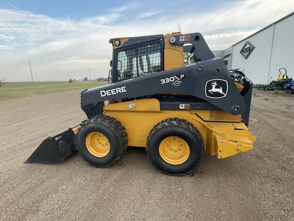 Image of John Deere 330P equipment image 4