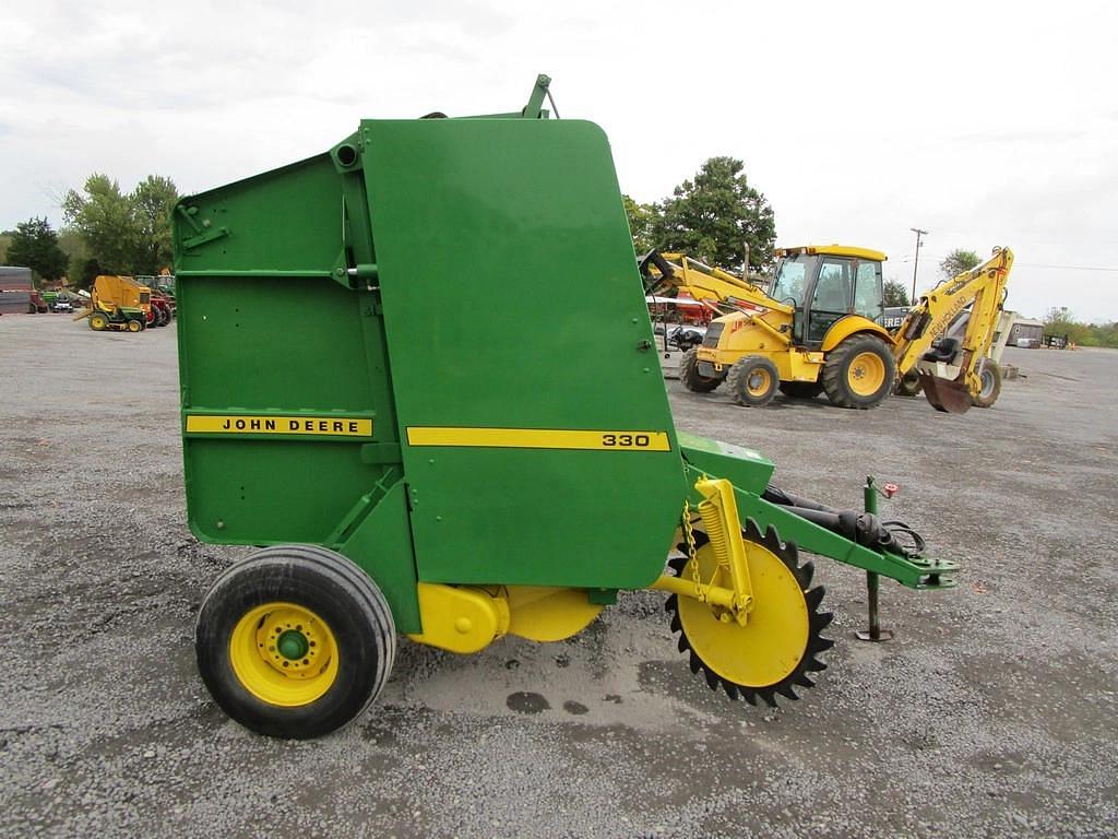 Image of John Deere 330 Primary image