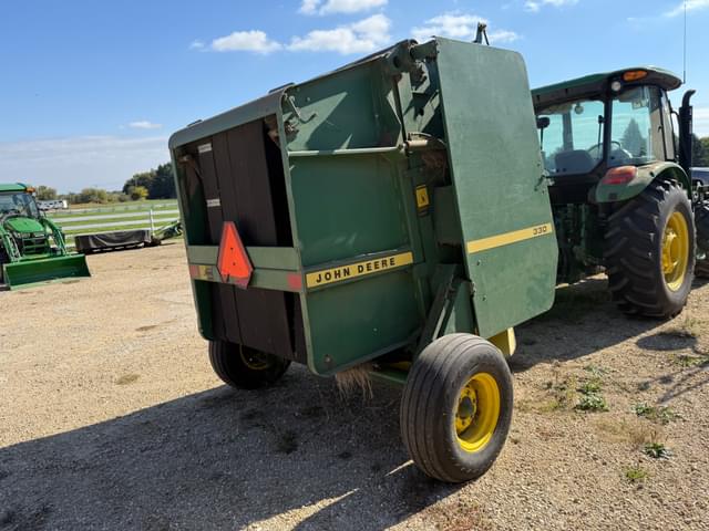 Image of John Deere 330 equipment image 3