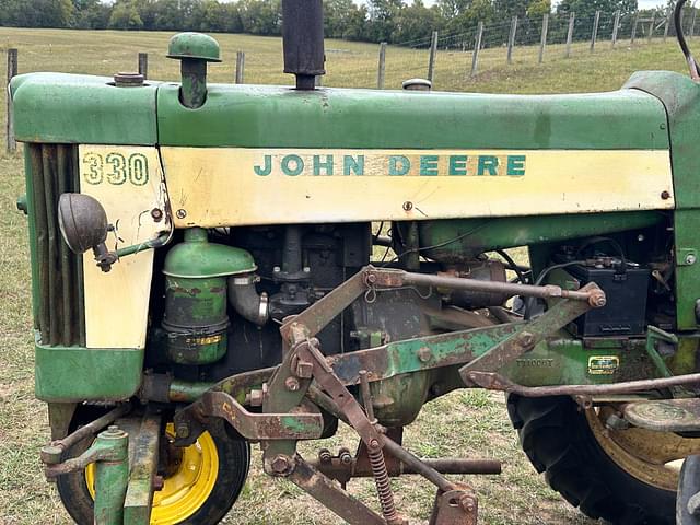 Image of John Deere 330 equipment image 1