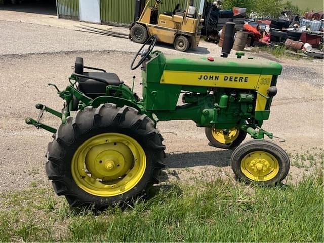 Image of John Deere 330 equipment image 2
