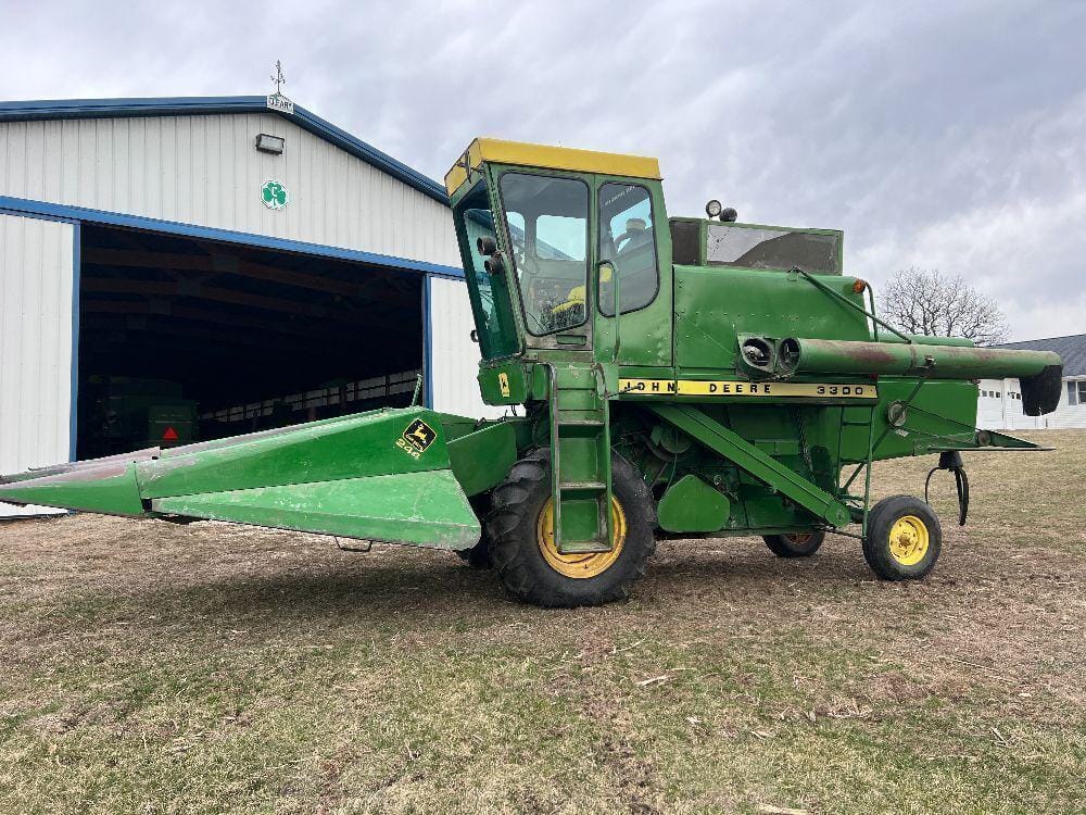 Main image John Deere 3300