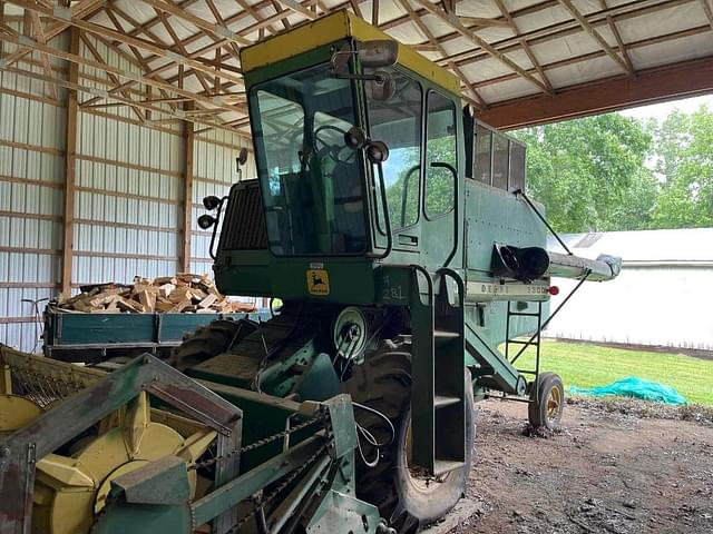 Image of John Deere 3300 equipment image 2