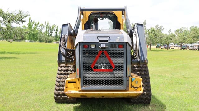 Image of John Deere 331G equipment image 3