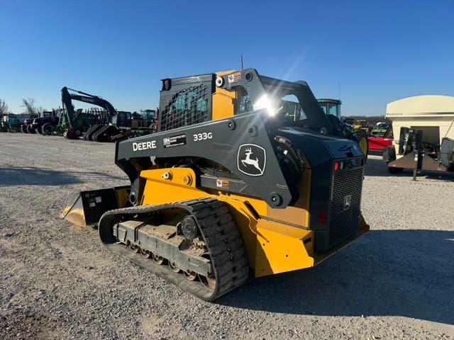 Image of John Deere 331G equipment image 2