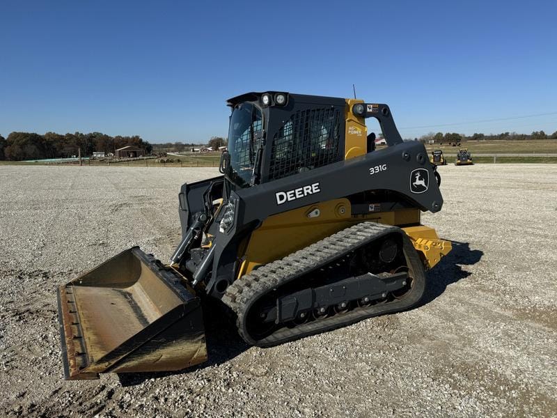 Main image John Deere 331G