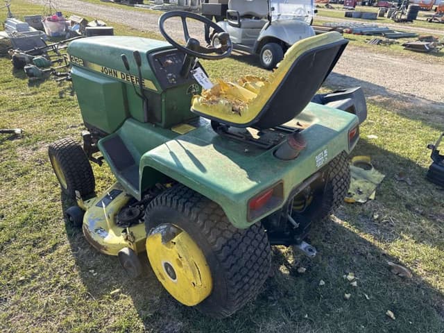 Image of John Deere 332 equipment image 3