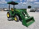 John Deere 3320 Image