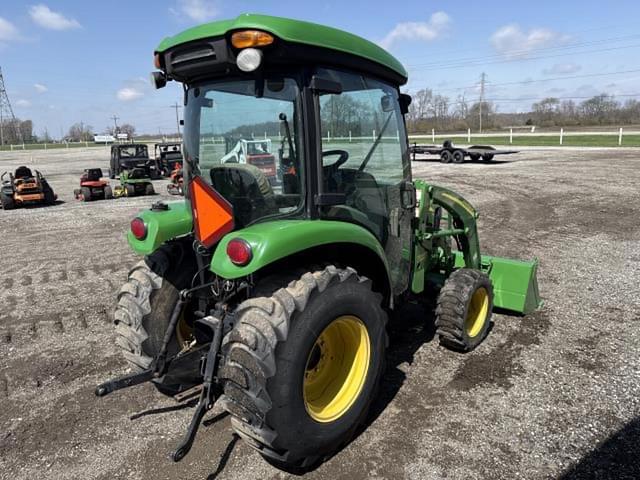 Image of John Deere 3320 equipment image 2