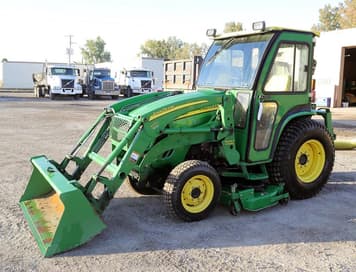 Main image John Deere 3320
