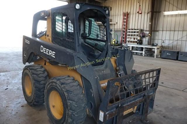 Image of John Deere 332D equipment image 2
