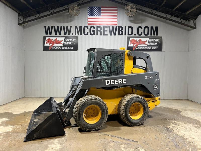 Image of John Deere 332E Primary image