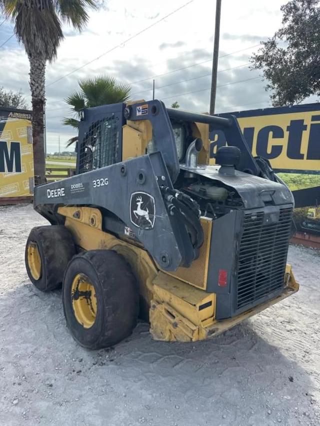 Image of John Deere 332G equipment image 1