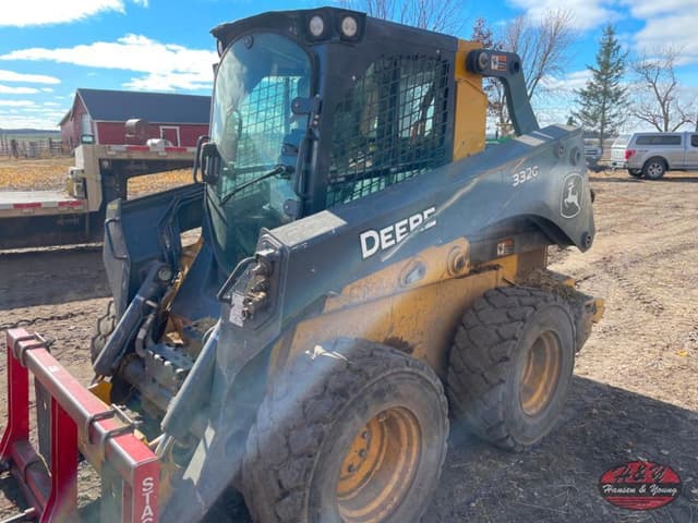 Image of John Deere 332G equipment image 2
