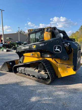 Image of John Deere 333P equipment image 3