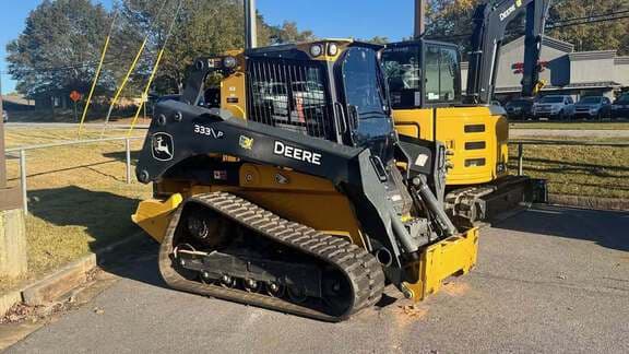 Image of John Deere 333P equipment image 1