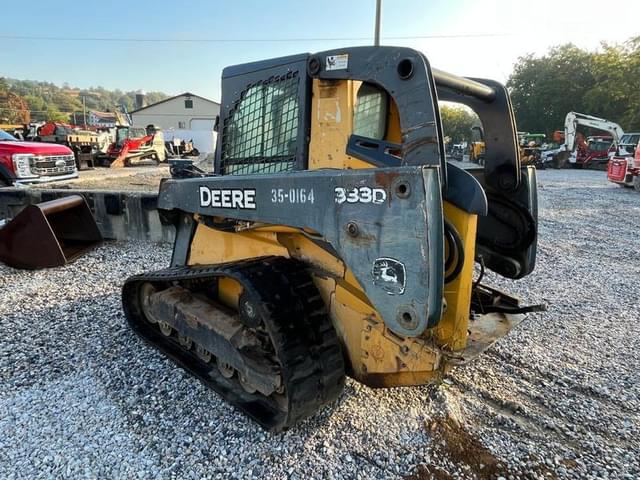 Image of John Deere 333D equipment image 2