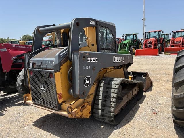 Image of John Deere 333E equipment image 2