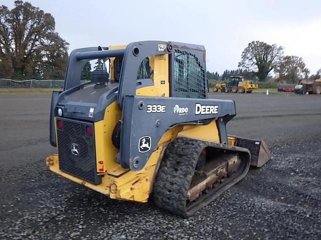 Image of John Deere 333E equipment image 3