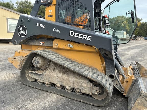 Image of John Deere 333G equipment image 4