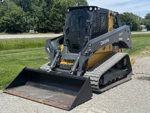 2023 John Deere 333G Image