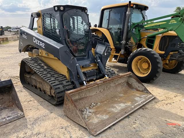 Image of John Deere 333G equipment image 1