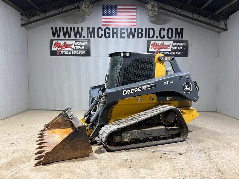John Deere 333G Equipment Image0