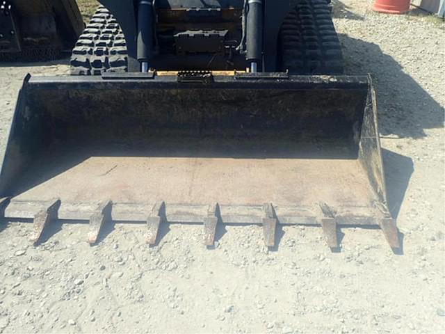 Image of John Deere 333G equipment image 4