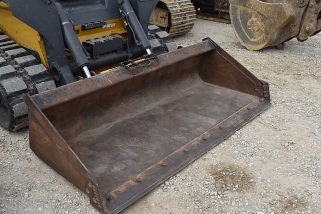 Image of John Deere 333G equipment image 3